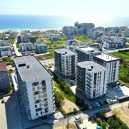 Meraki Pool Mamaia Nord Daire