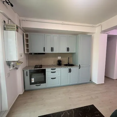 Meraki Pool Mamaia Nord Daire *