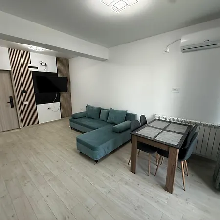 Meraki Pool Mamaia Nord Daire Navodari